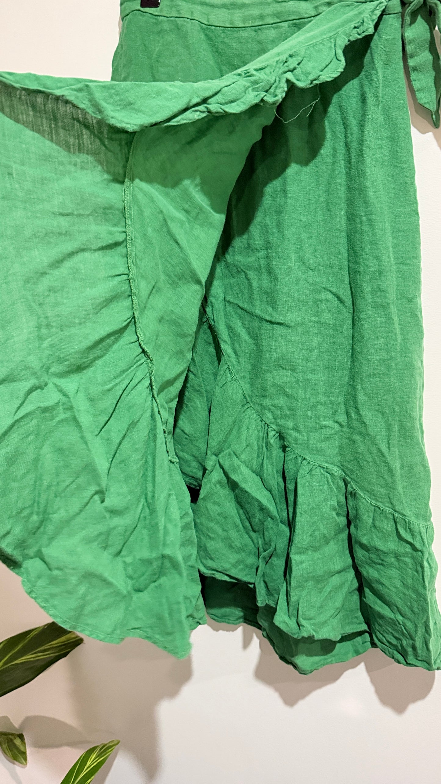 Zara Size XS Green Wrap Tie Ruffle Skirt