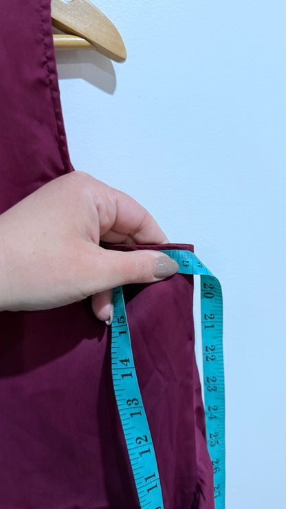 RIU Size 40 Burgundy Ruffle Detail Dress