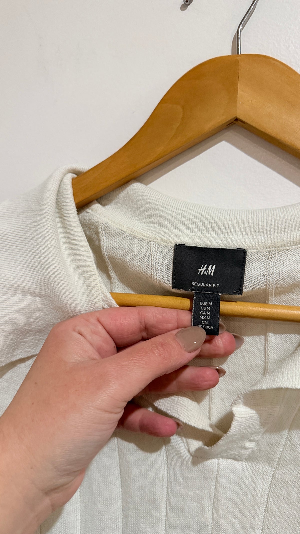 H&M Size EUR 40 Ribbed Knit Polo Shirt