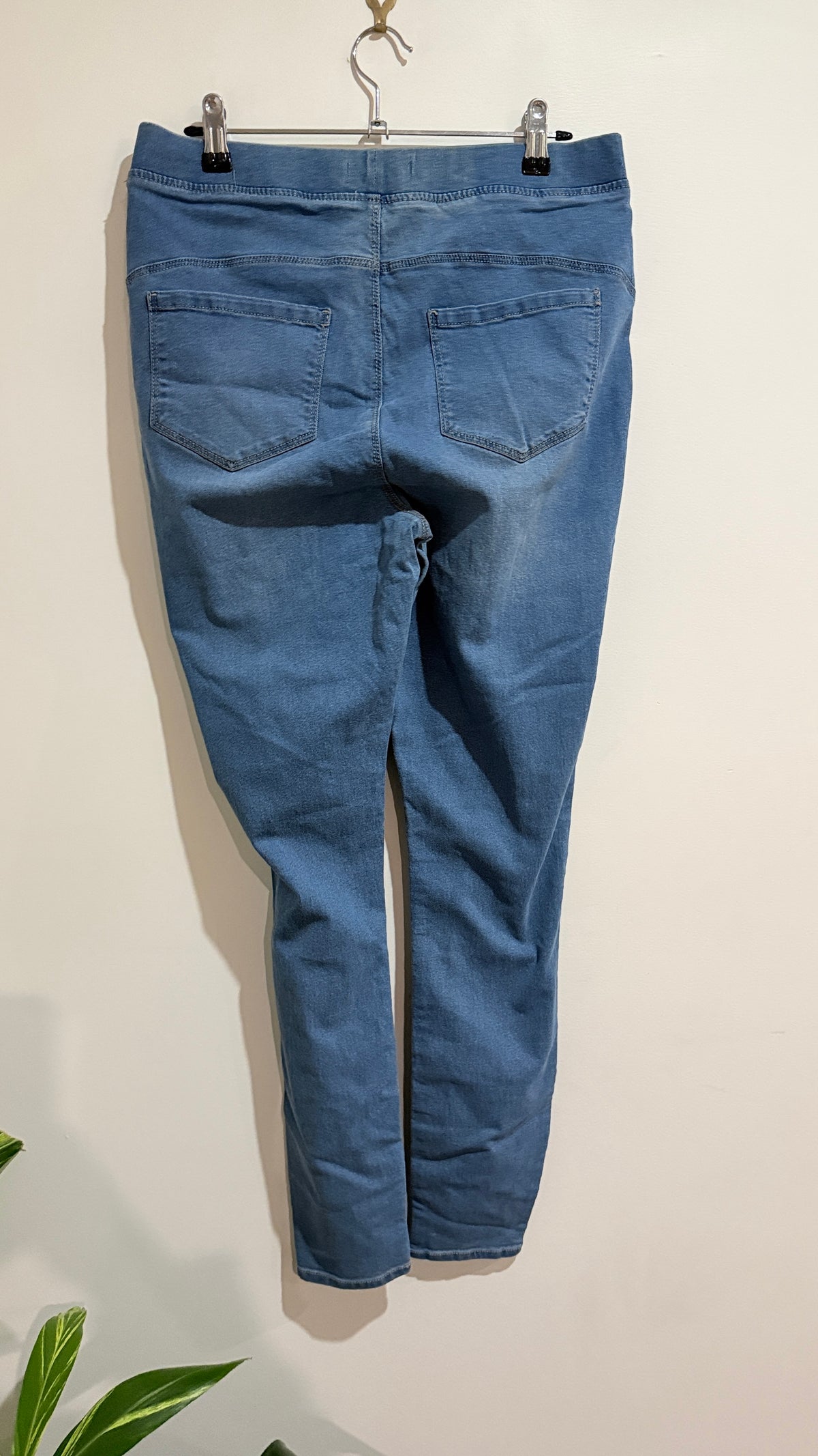 Urban Jeans Co. Size 12 Denim Jeggings