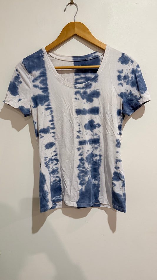 H&H Size S Tie Dye T Shirt