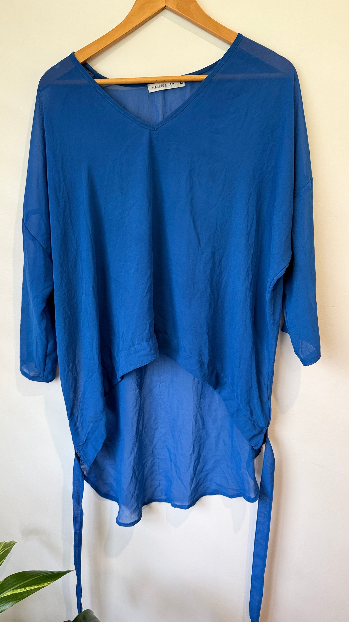 Harrie & Sam Blue Oversized Batwing Top - Size M
