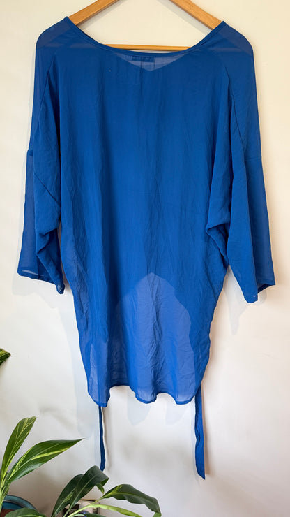 Harrie & Sam Blue Oversized Batwing Top - Size M