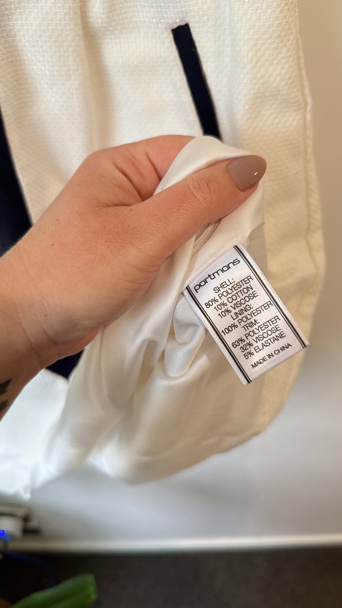 Portmans White Textured Navy Trim Shift Dress - Size 10