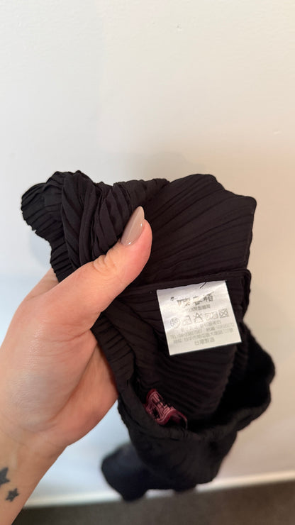 Black Pleated Extreme Drop Crotch Wide Leg Pants - 66cm waist unstretched
