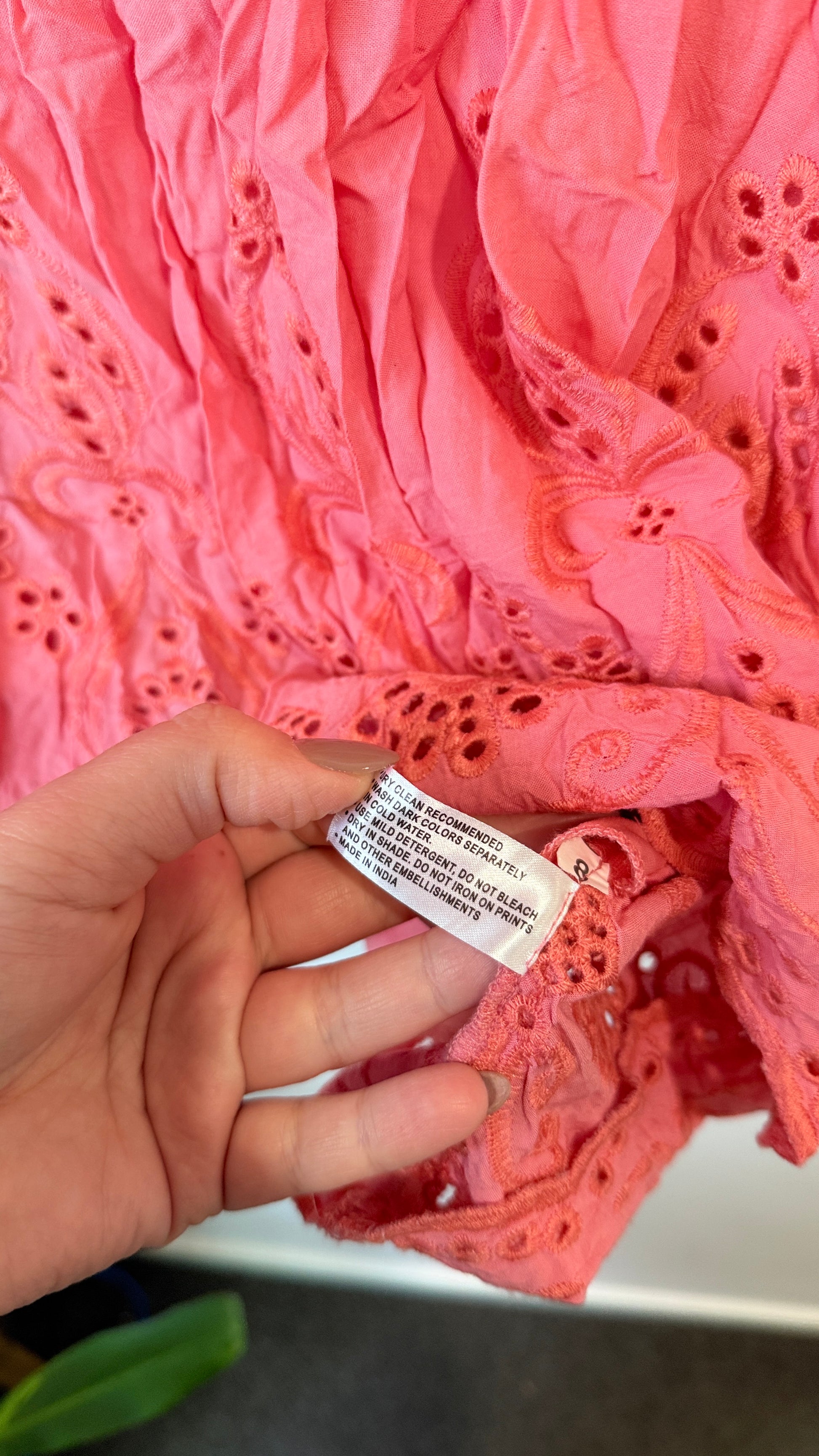 Ivory Coral Broderie 3/4 Sleeve Top - Size XXL