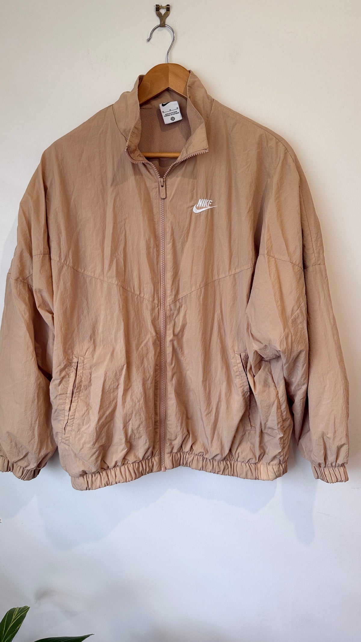 Nike Tan Windbreaker Jacket - Size M