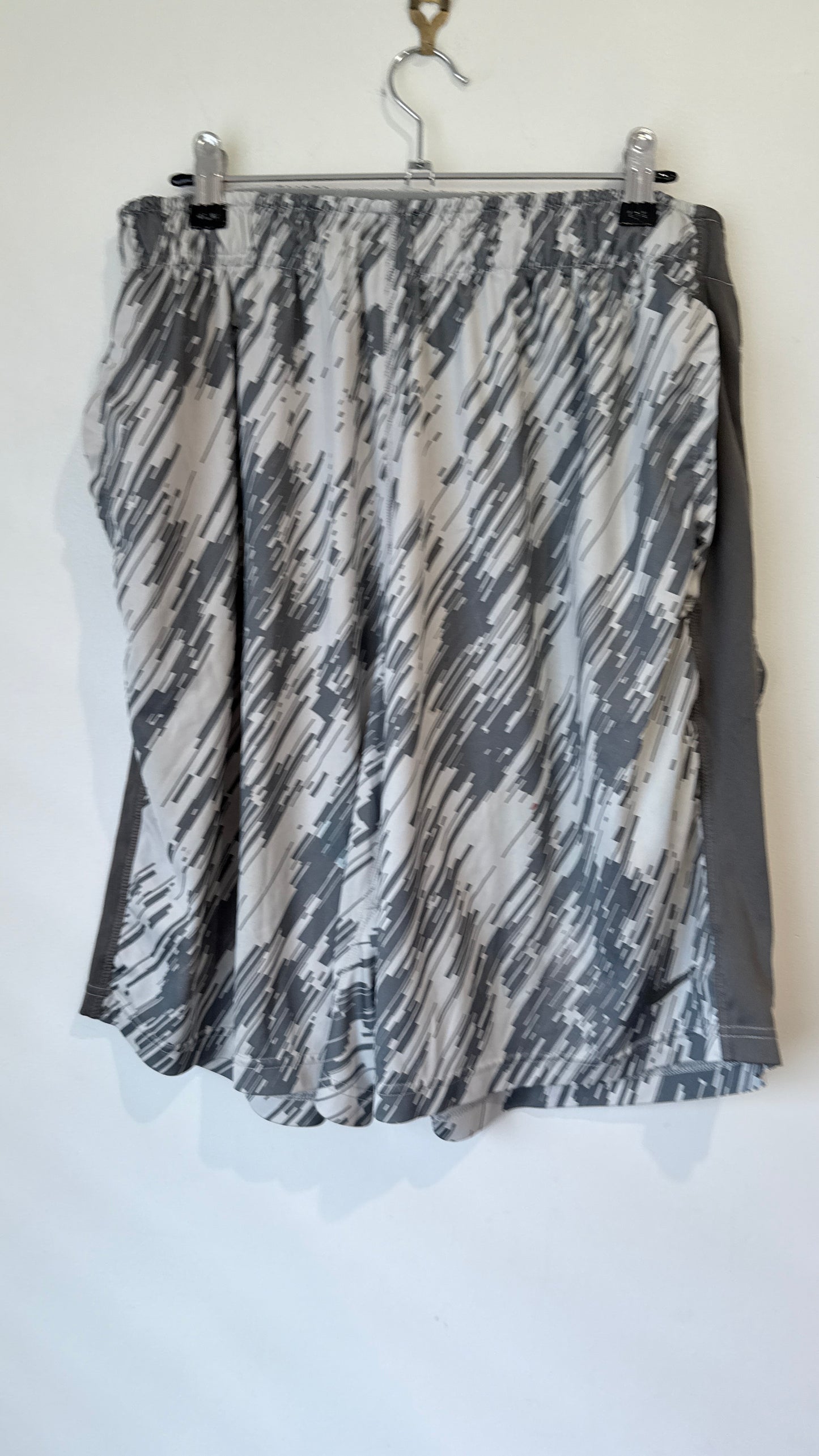 Nike Dri-Fit Grey Camo Print Shorts - Size L