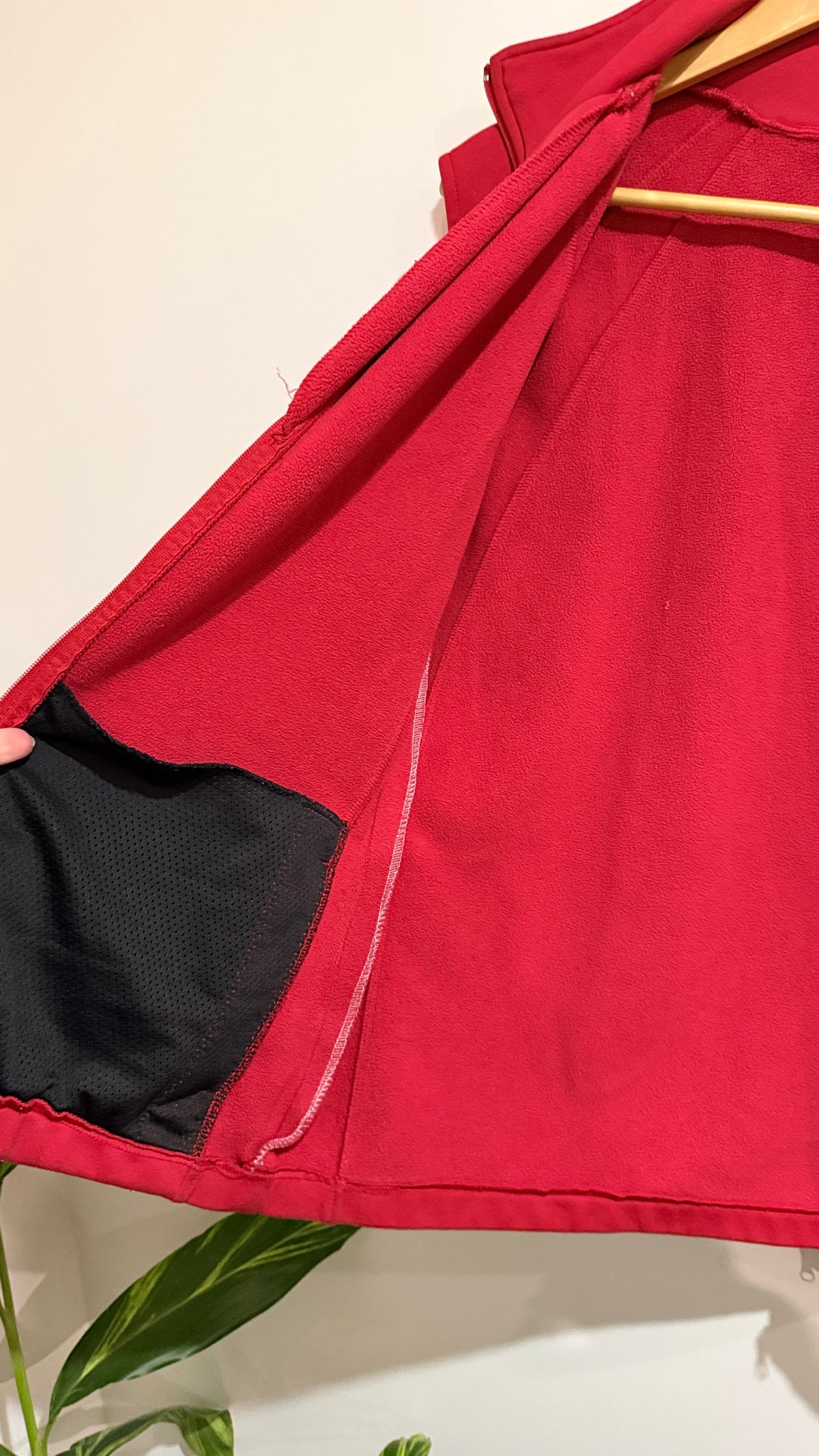 Guru Red Fleece Vest - Size XL