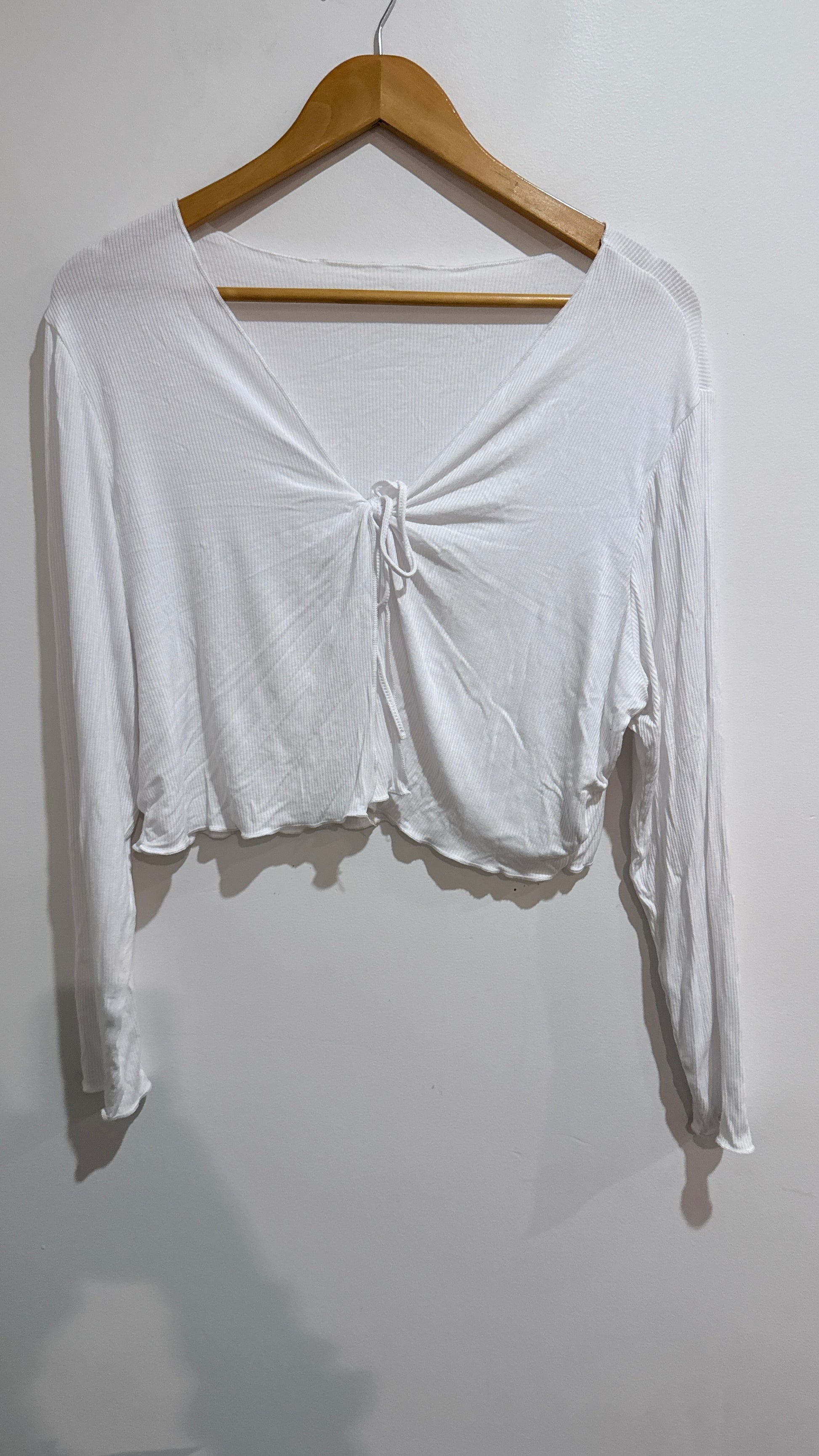 SHEIN Curve Size 2XL Tie Front Crop Top