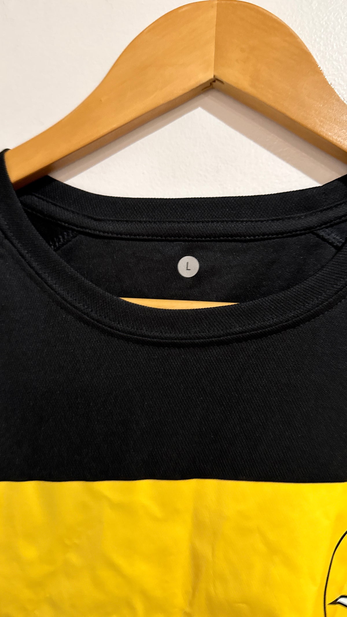 Ola Fou Size L New Life Graphic Tee