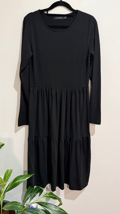Glassons Size S Black Tiered Long Sleeve Dress