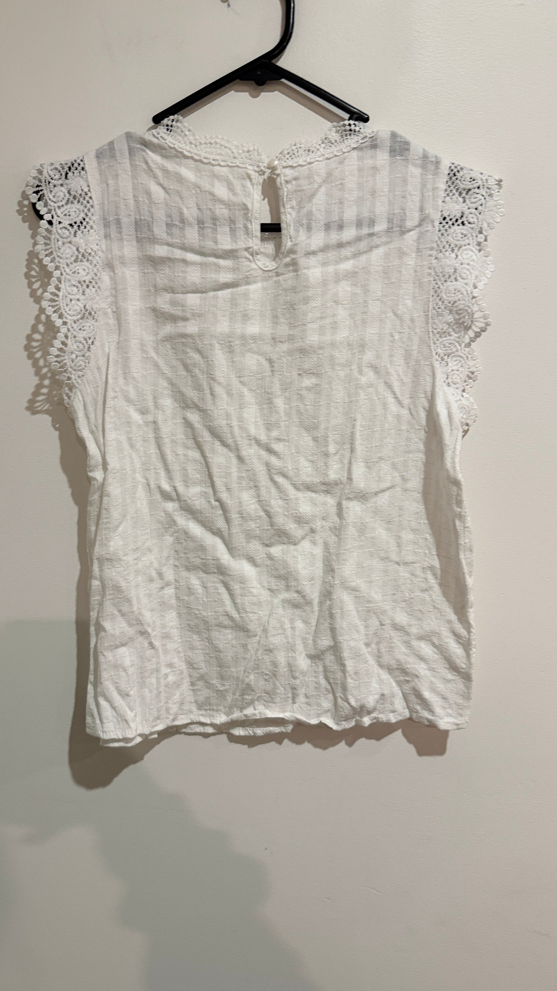 SHEIN White Lace Trim High Neck Top - 44cm underarm