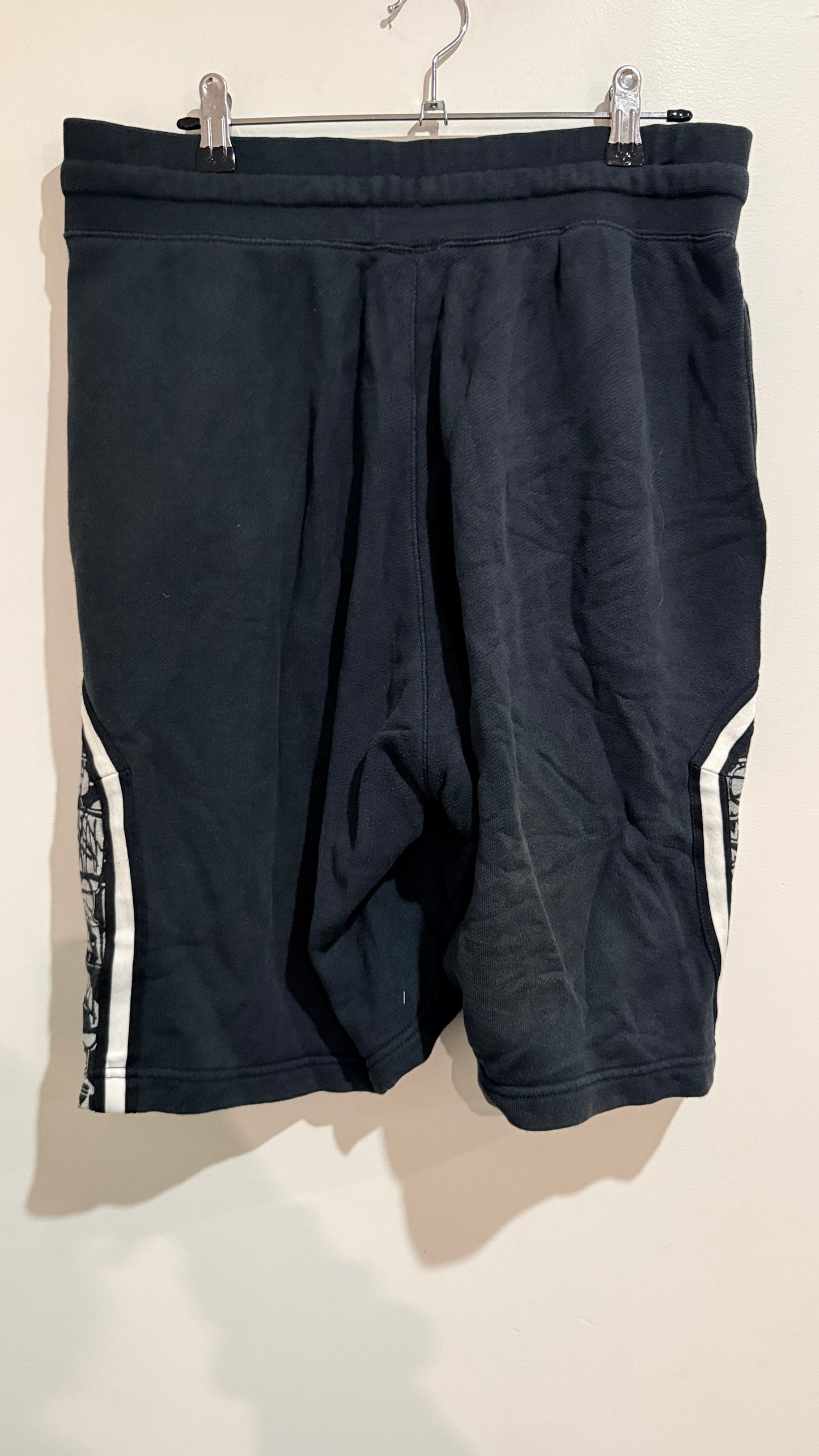 Nike Air Size M Black Fleece Graphic Panel Shorts
