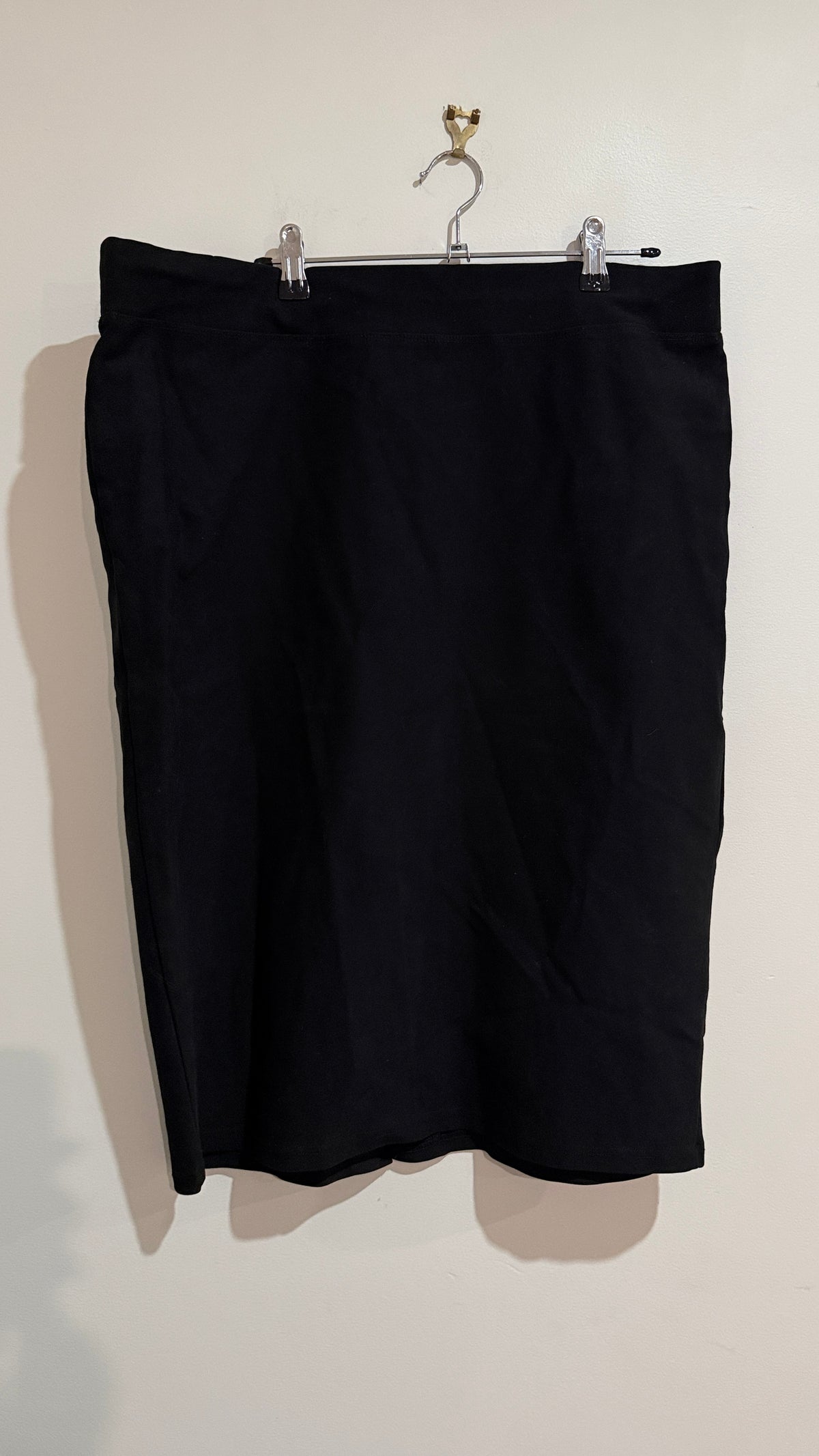 Autograph Size 14-16 (96cm waist) Black Pencil Skirt