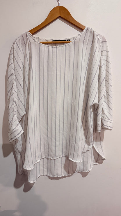 Glassons Size 16 Pinstripe Batwing Top