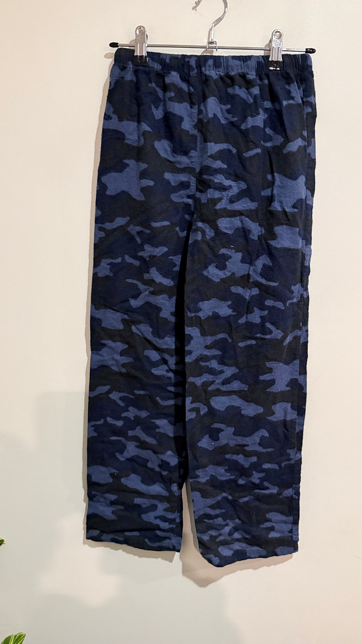 H&H Kids Size 09-10 Camo Print Fleece Pajama Pants