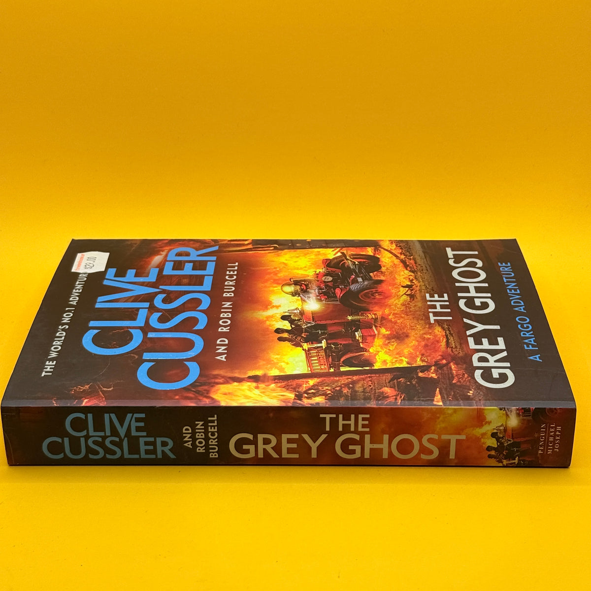 The Grey Ghost by Clive Cussler & Robin Burcell