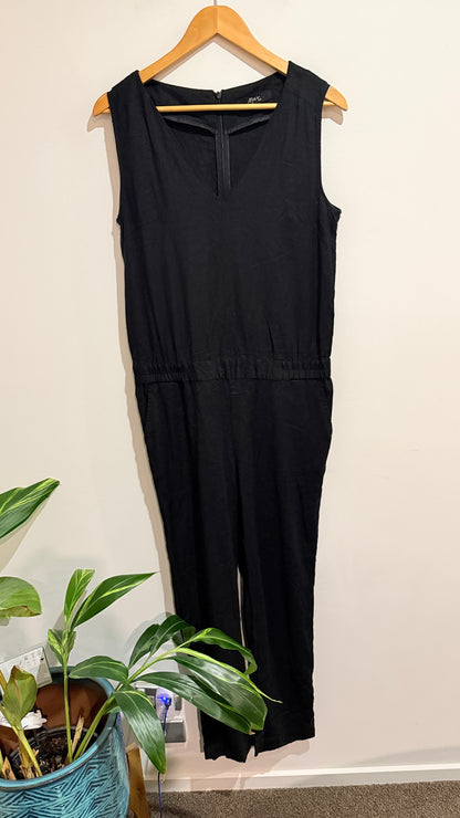 Max Black Sleeveless Jumpsuit Size 10