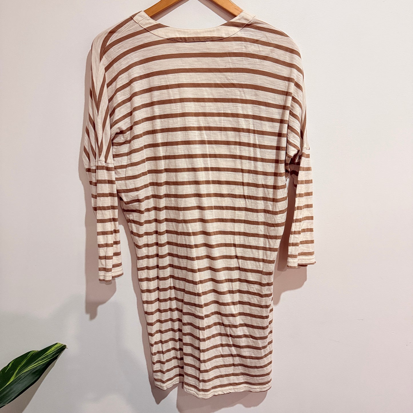 Country Road Cream & Tan Striped Lace-Up Top Size S