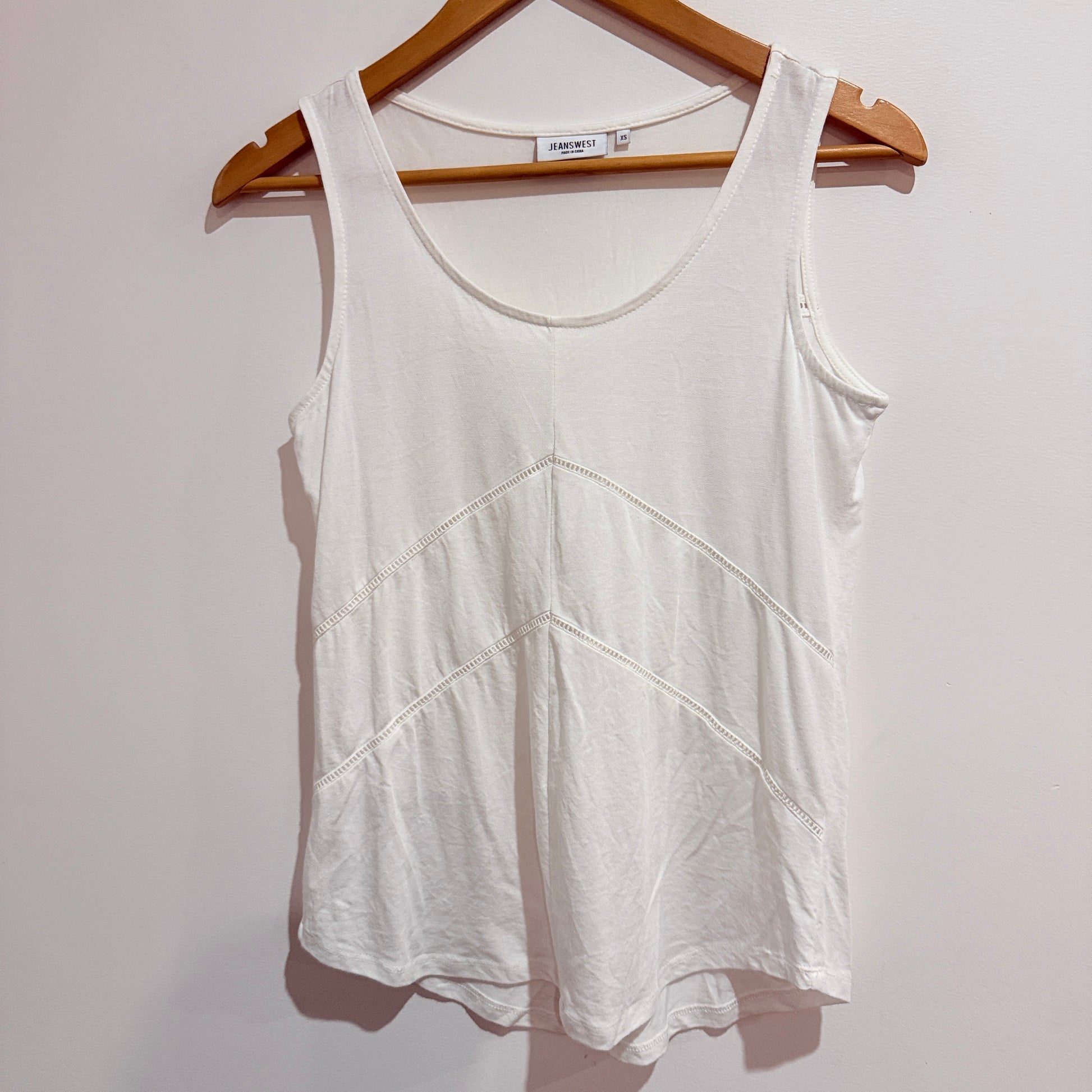 Jeanswest White Sleeveless Tank Top Size XS