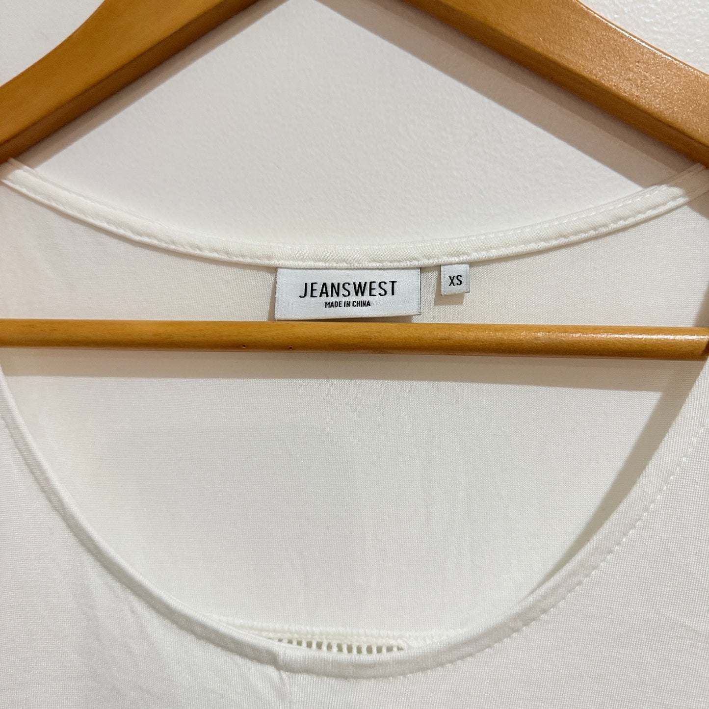 Jeanswest White Sleeveless Tank Top Size XS
