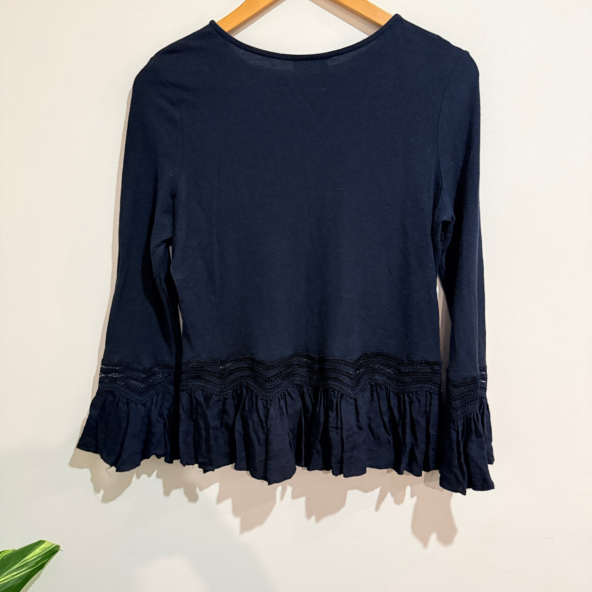 Seed Heritage Navy Ruffle Hem Long Sleeve Top Size XS