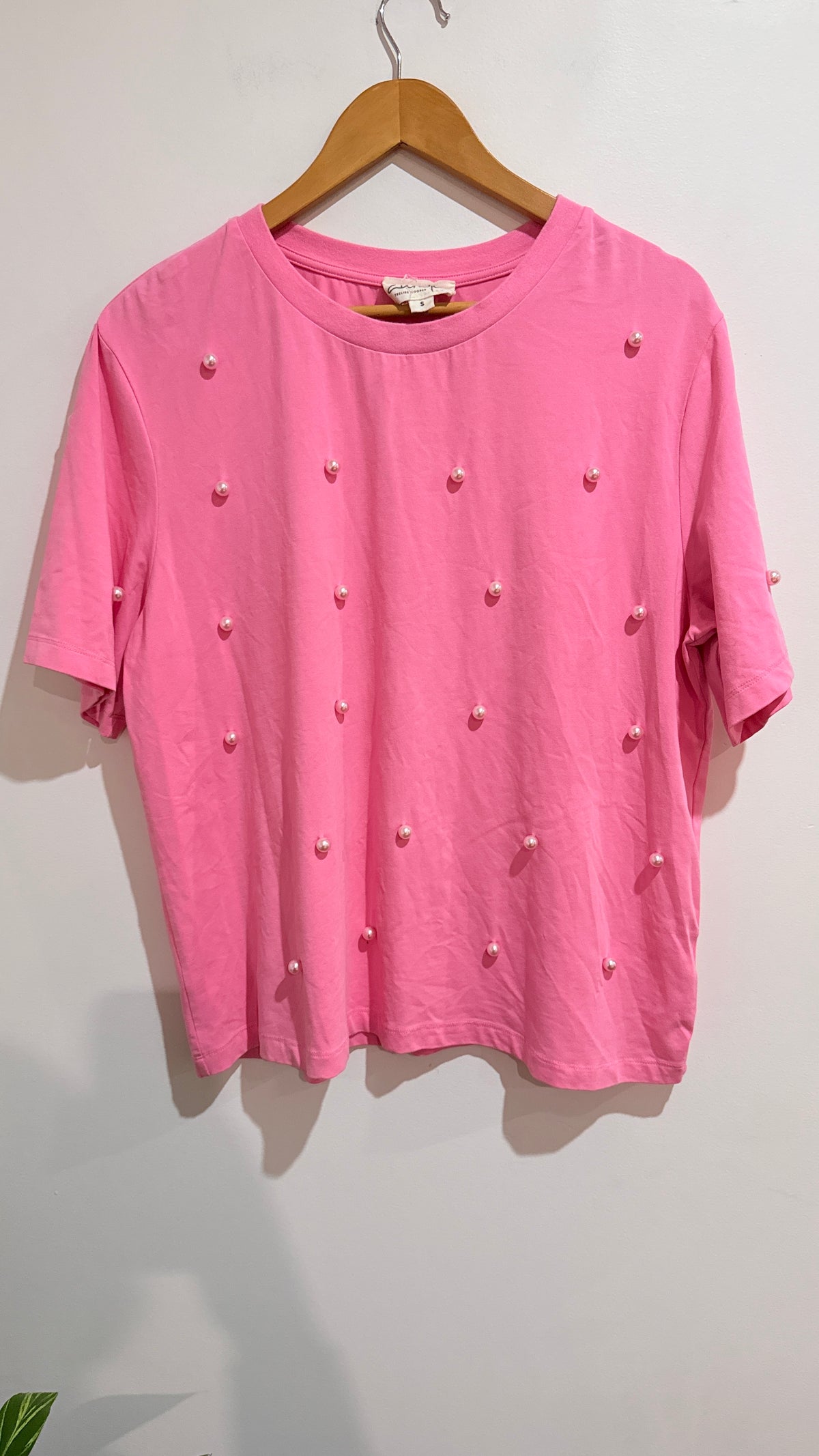 Curate by Trelise Cooper Pink Pearl Embellished T-Shirt Size S