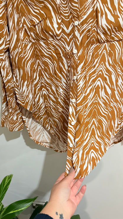 Zulu & Zephyr Tan Zebra Print Long Sleeve Shirt Size 8
