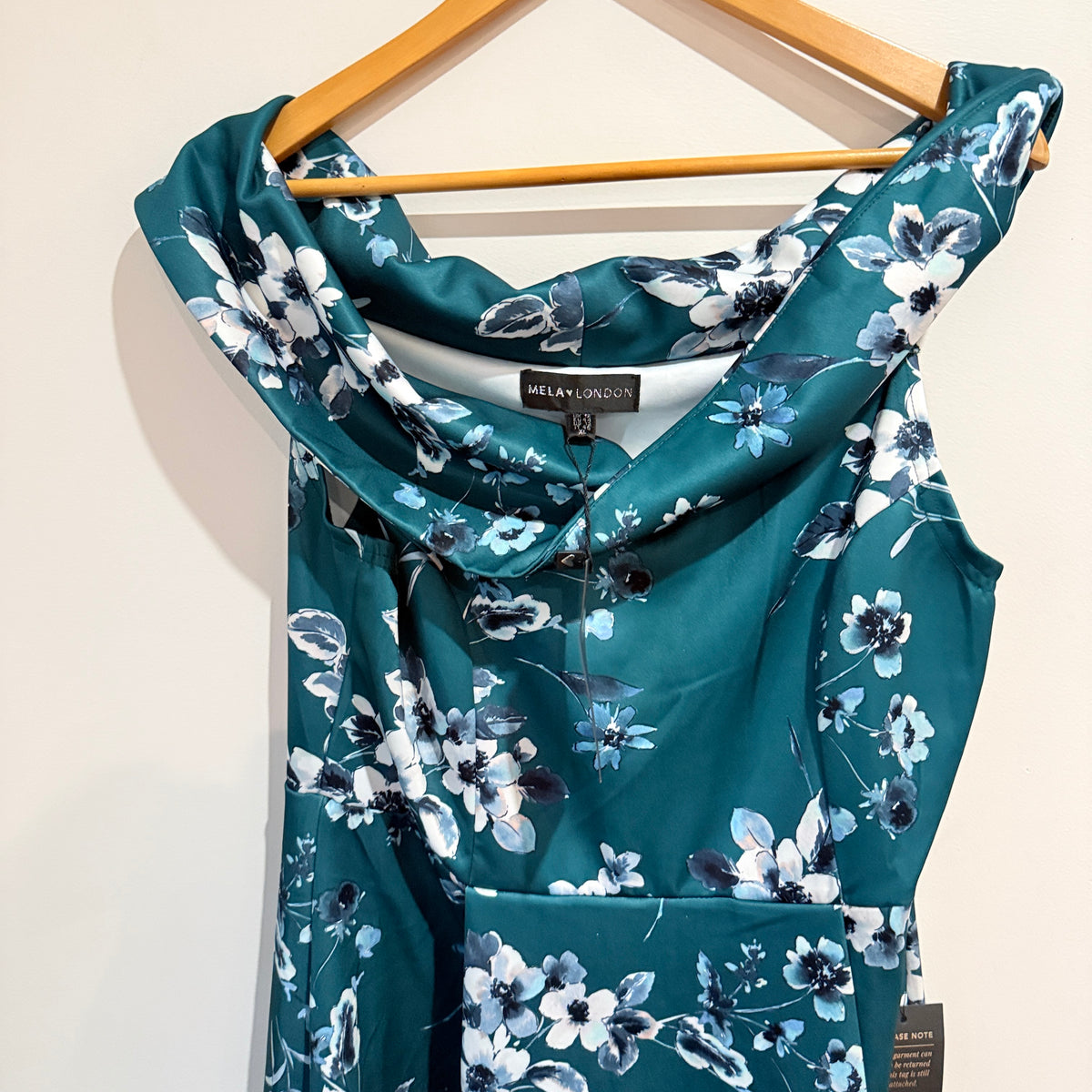 Mela London Green Floral Bardot Prom Dress Size UK 16 (XL)