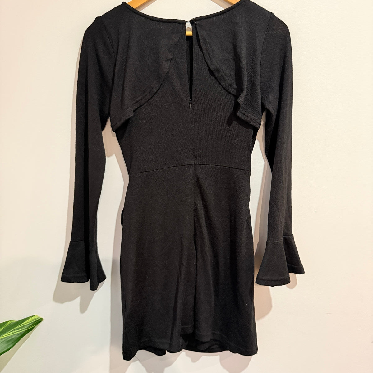 Cupshe Black Bell-Sleeve Wrap Mini Dress Size M