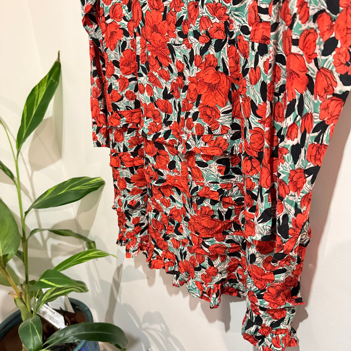 Boohoo Red Floral Ruched Mini Dress Size 16