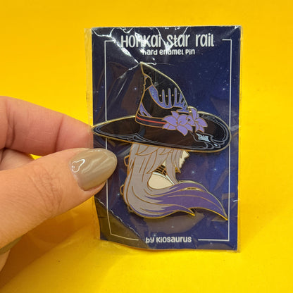 Honkai: Star Rail Witch Hat Hard Enamel Pin