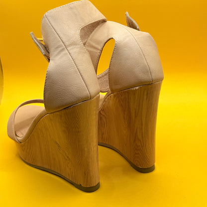 Billini Nude Platform Wedge Sandals Size 6
