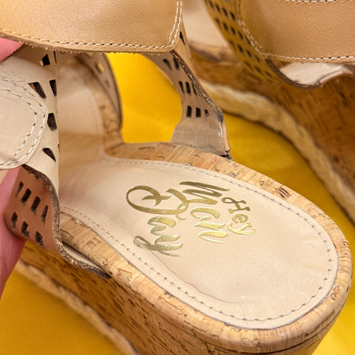 Hey Monday by Augustine Tan Leather Cut-Out Wedge Sandals Size EUR 38