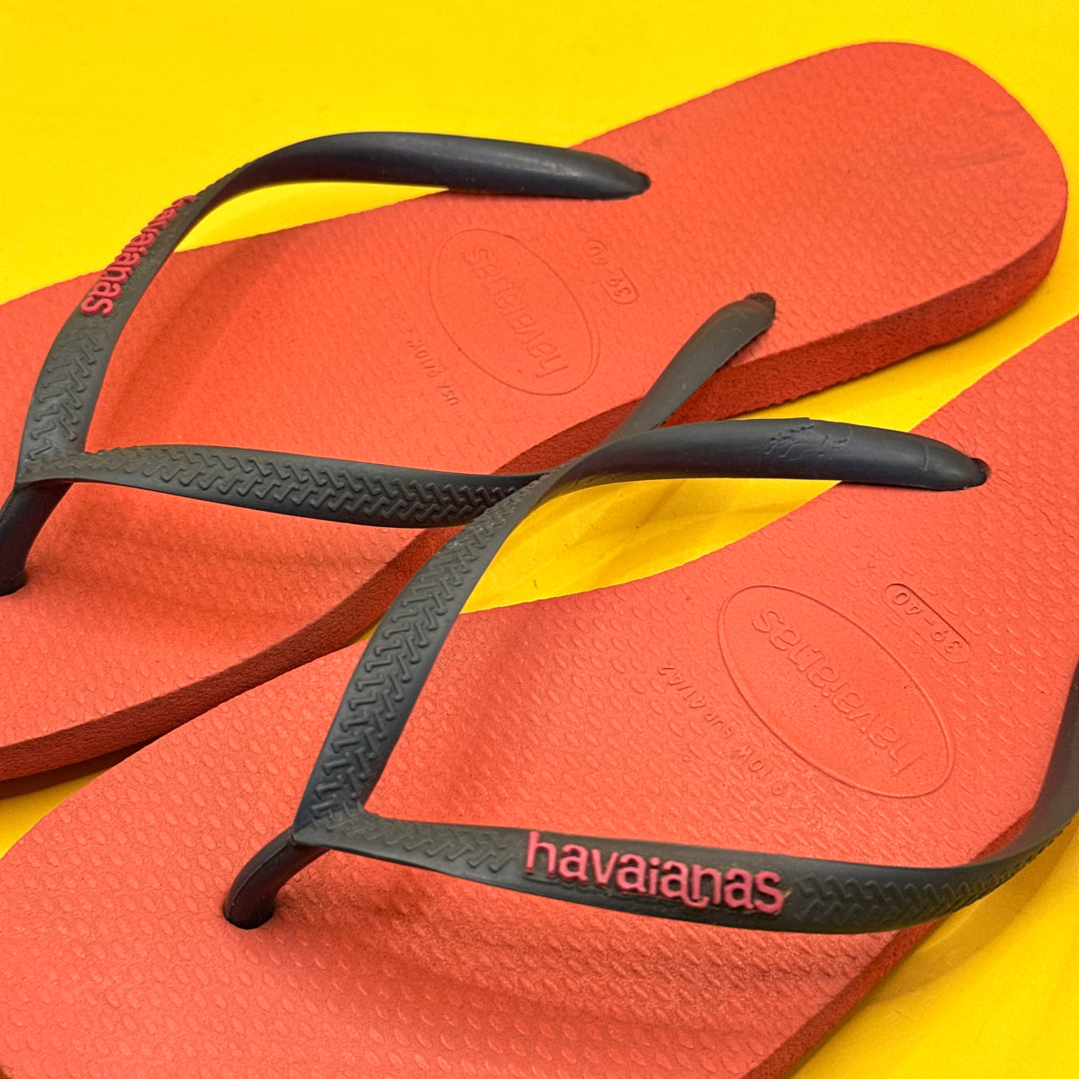 Havaianas Red Black Flip-Flops Size 39–40