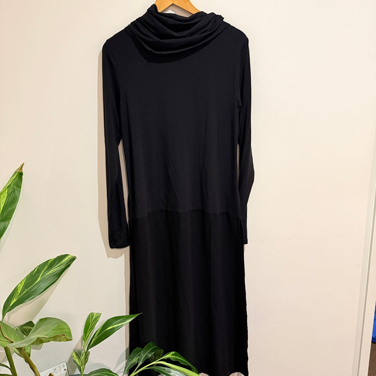 Paula Ryan Black Roll Neck Side Split Tunic Size M