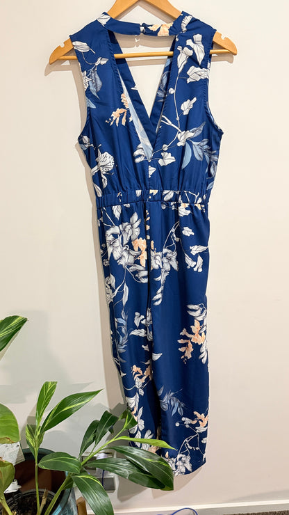 White Closet Blue Floral Wrap Jumpsuit Size 10