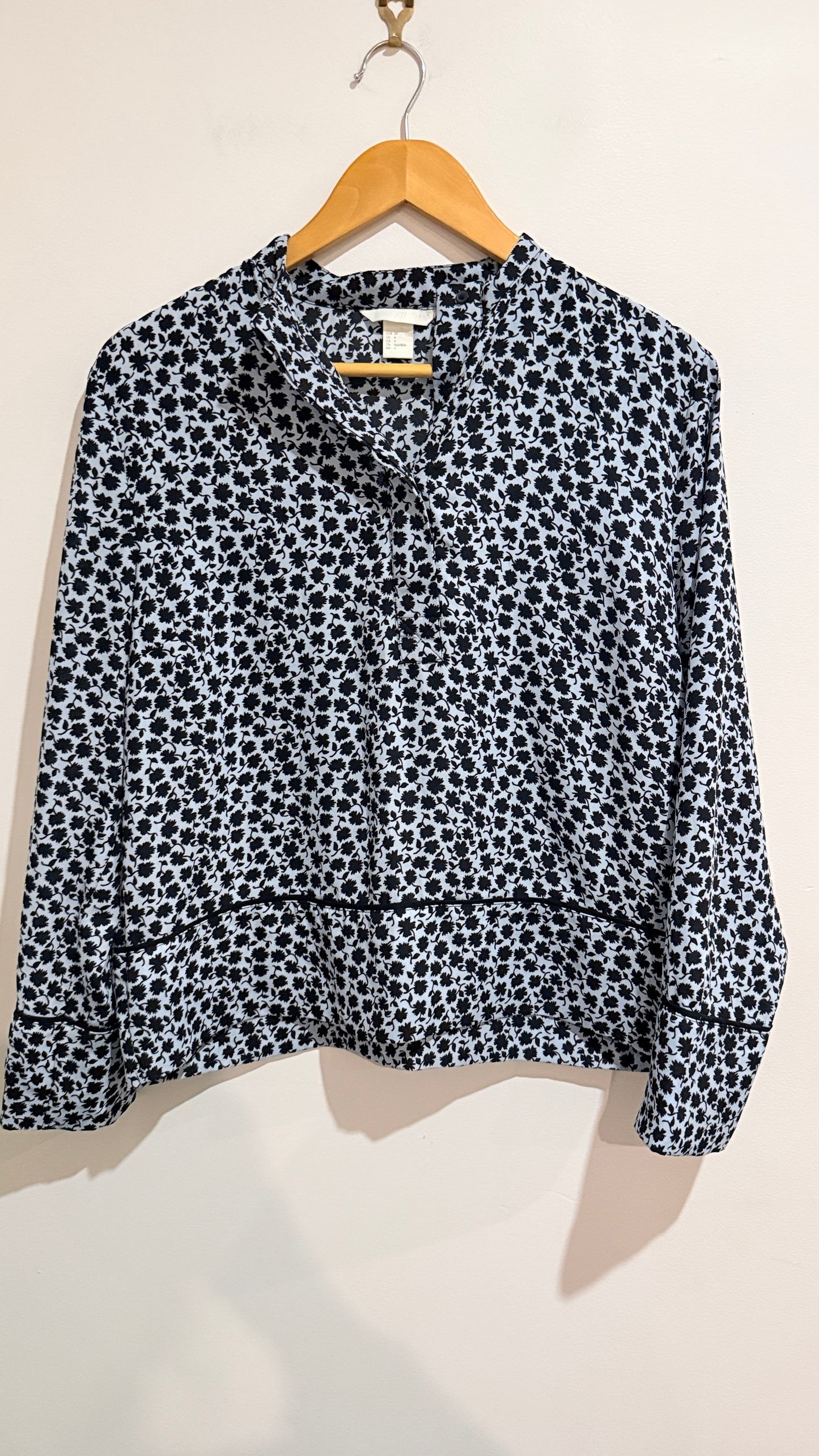 H&M Floral Print Long Sleeve Blouse Size 8