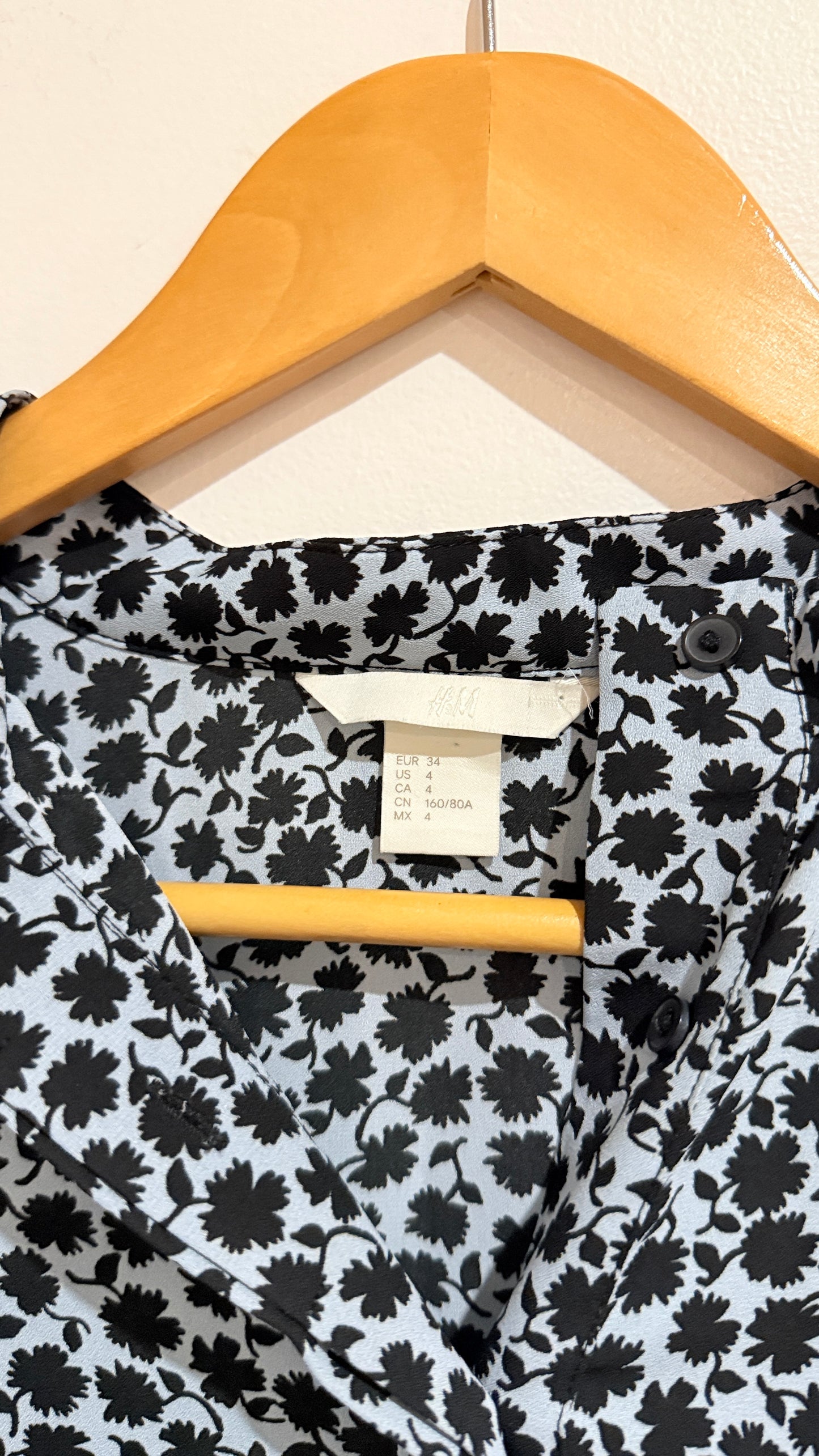 H&M Floral Print Long Sleeve Blouse Size 8