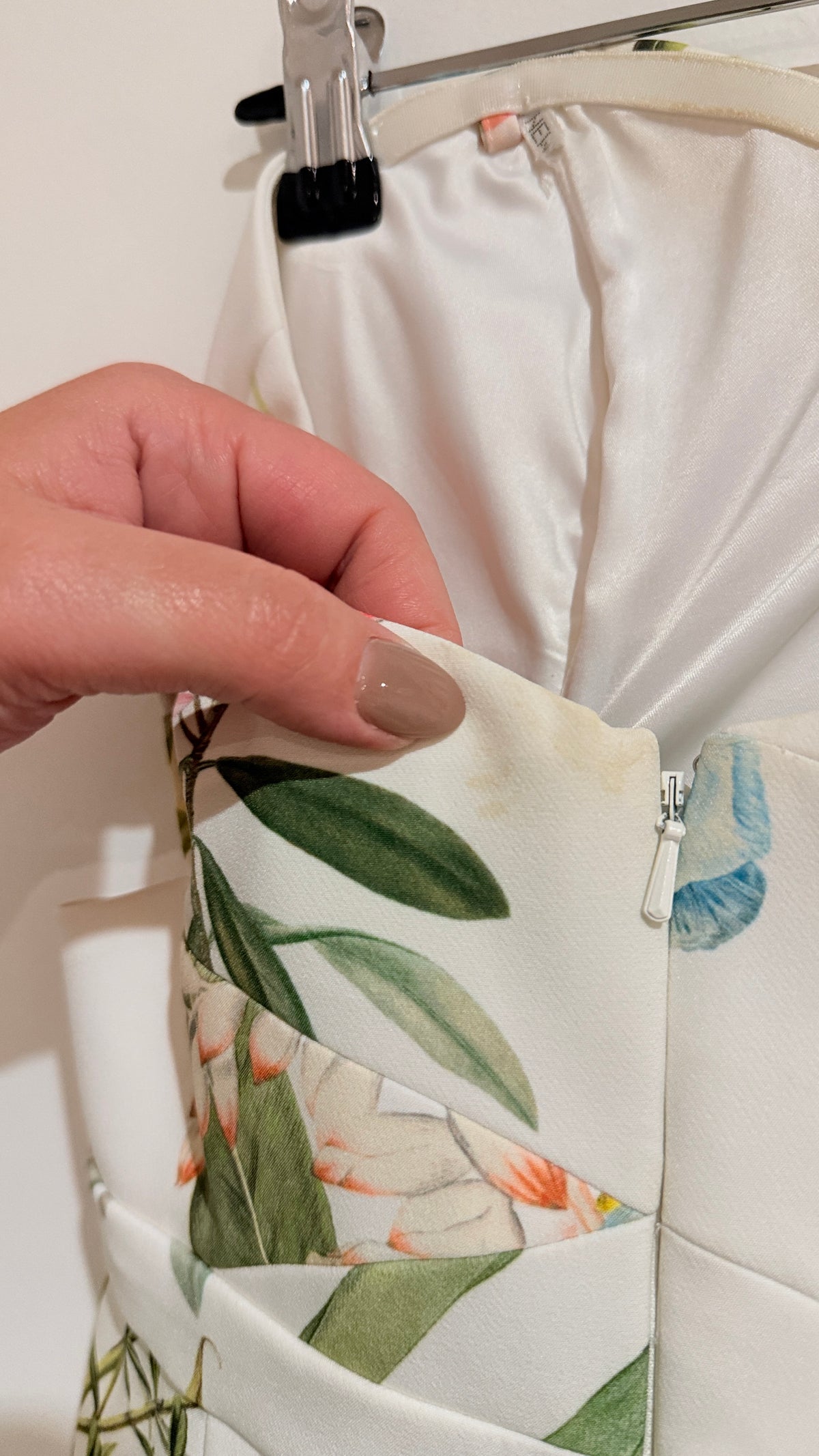 Forever New White Floral Wide Leg Jumpsuit Size 8