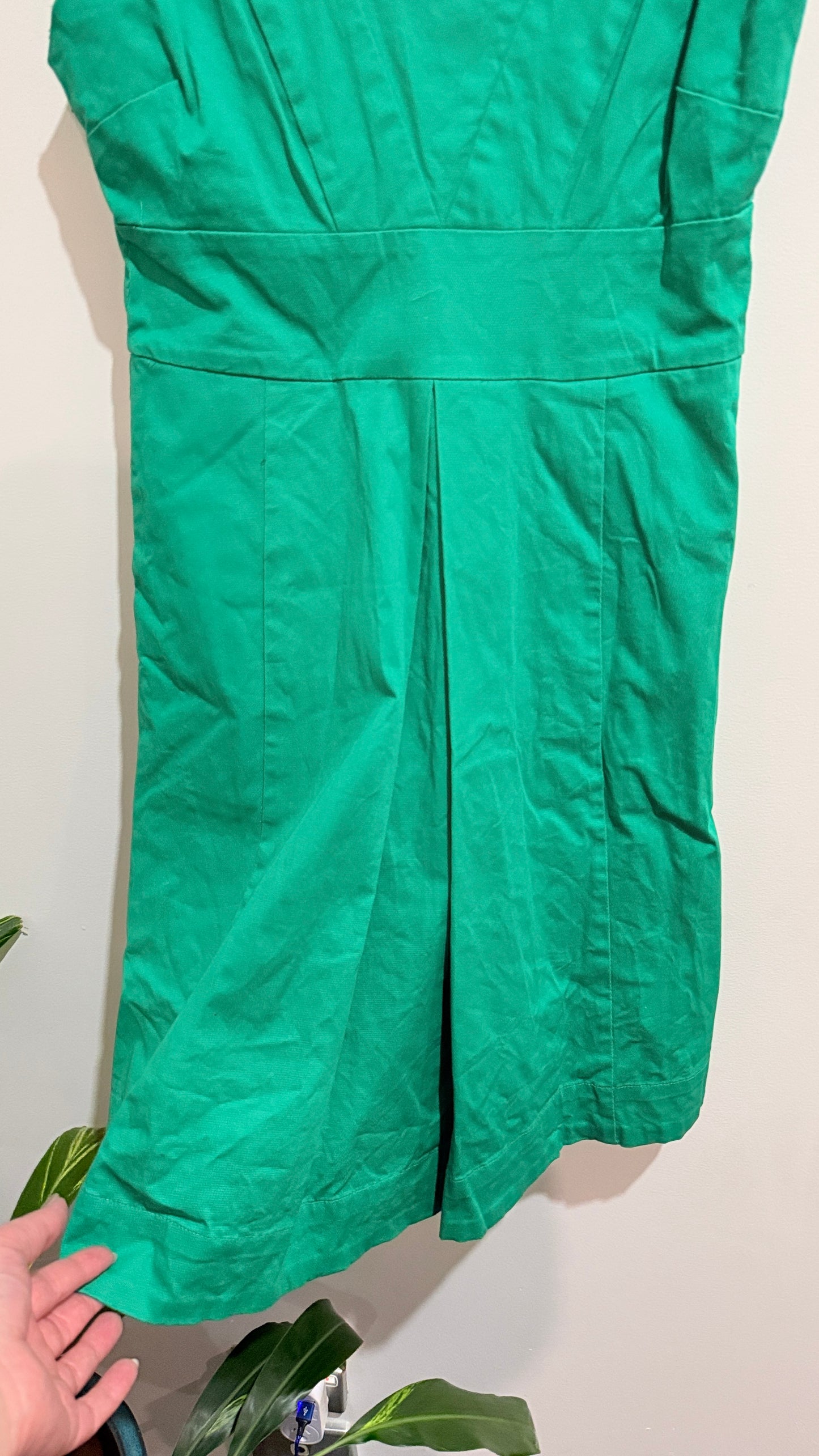 Max Green Sleeveless Fit & Flare Dress Size 8