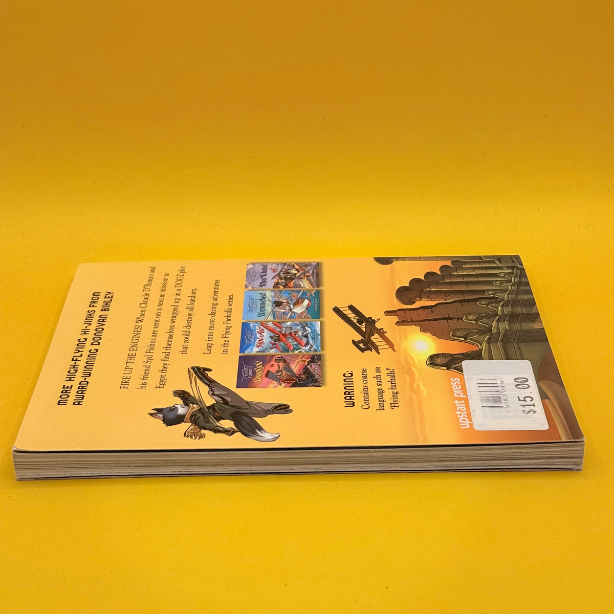 Flying Furballs: Kit-napped by Donovan Bixley