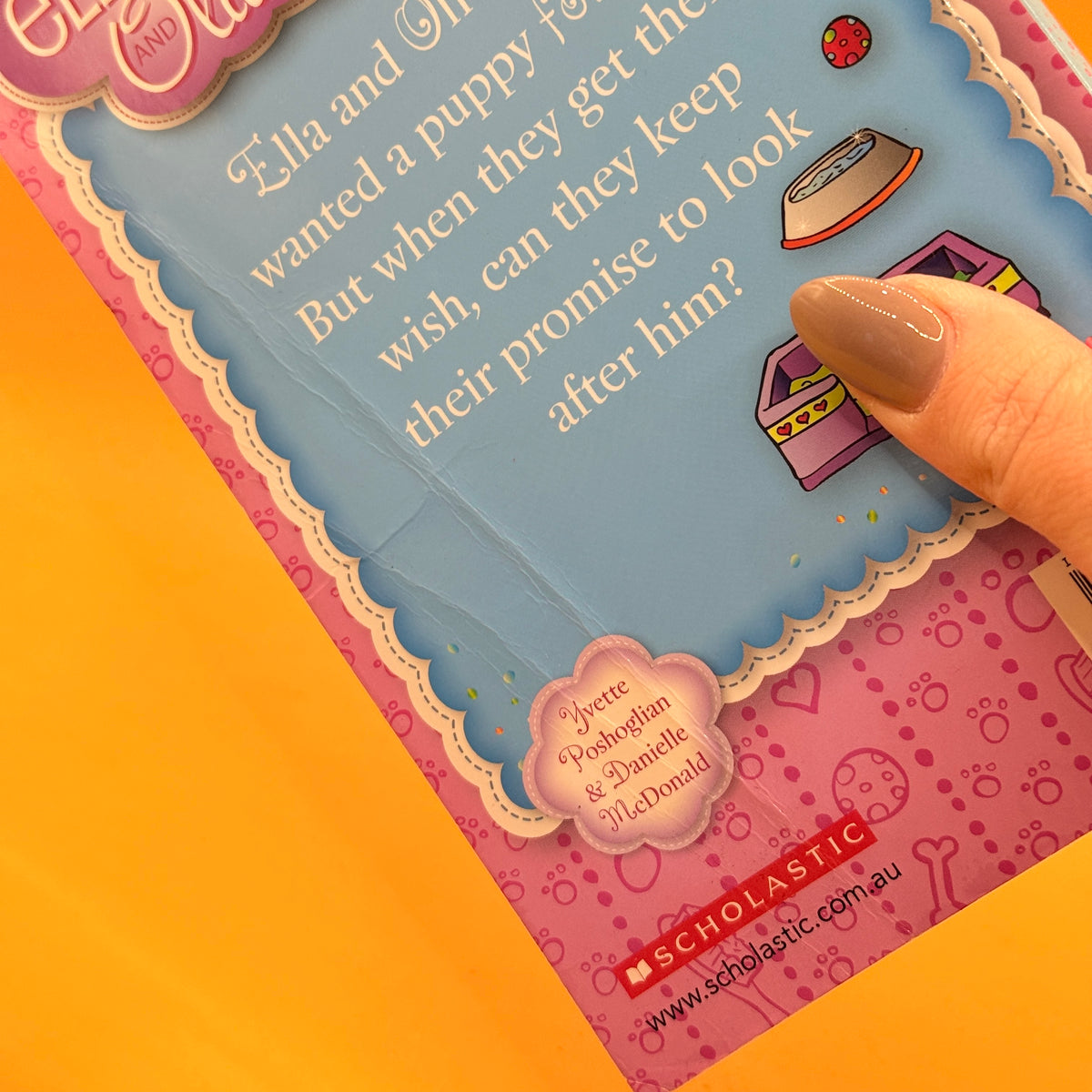 Ella and Olivia: Puppy Trouble by Yvette Poshoglian