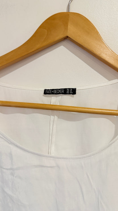 Fate + Becker White Tie Front Blouse Size AU 16