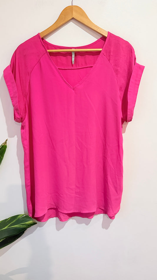 Maya Pink V-Neck Short Sleeve Top Size 14