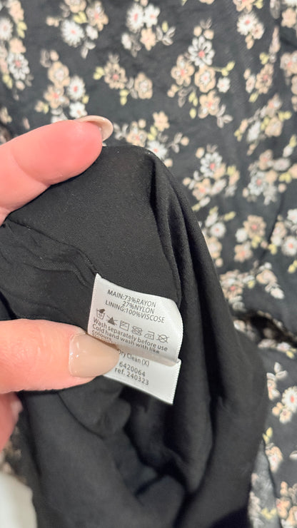 All About Eve Black Floral Short Sleeve Dress Size 18