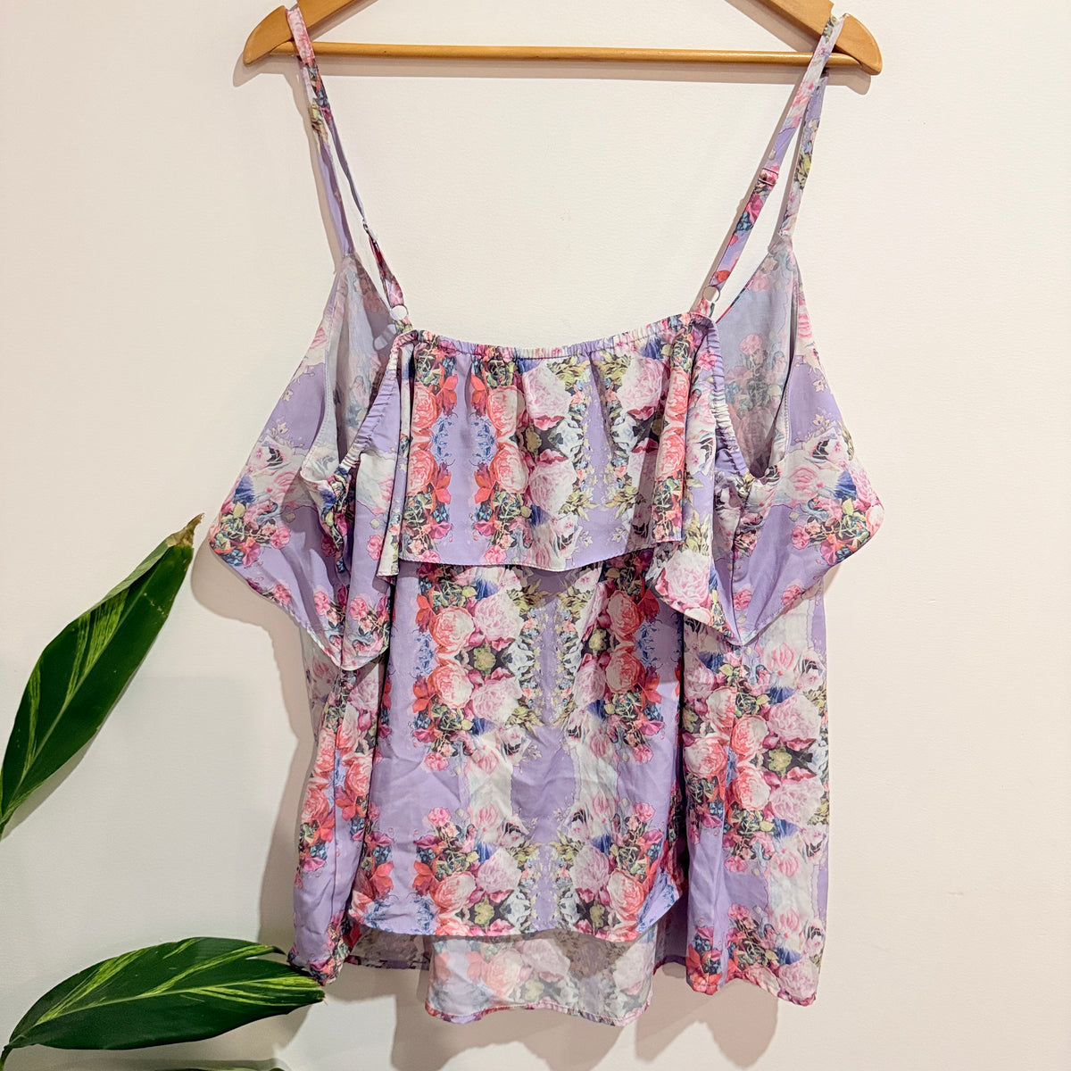 City Chic Pastel Floral Tiered Cami Size XL (22)