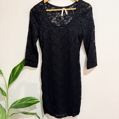 Ally Size M Black Lace Long Sleeve Bodycon Dress