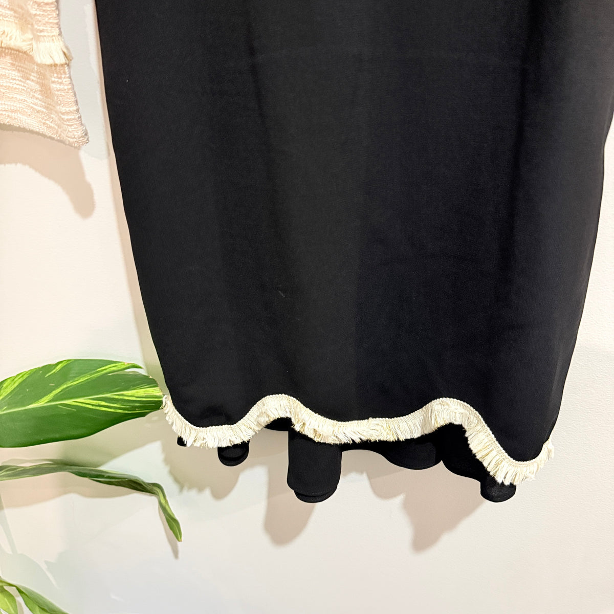 Augustine Black Cream Ruffle Sleeve Dress Size XS